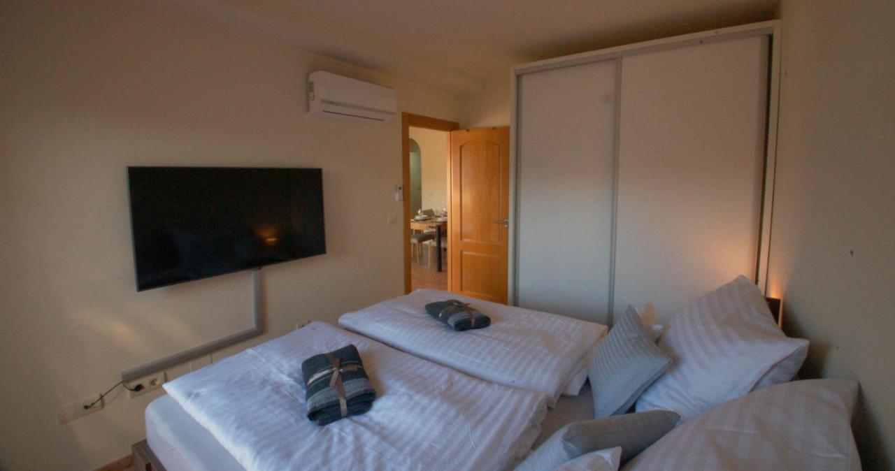 Apartment Vista Del Castillo Vélez de Benaudalla エクステリア 写真